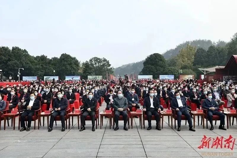 af9cb9a0c21bb988f031fa8ea566720b.jpg 图片